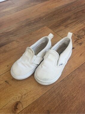 Toddler Vans White Slip-On Sneakers